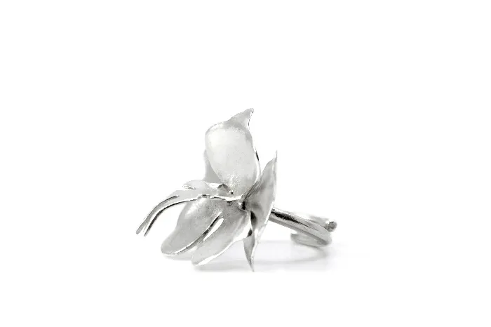 Earrings MARIA MARISCAL Anillo Orquidea Plata