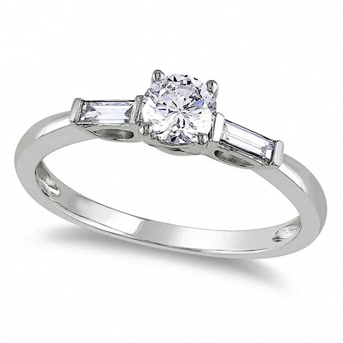 Previously Owned 050 CT TW Natural Diamond Three Stone Engagement Ring in Solid 14K White Gold Goldia Rings Previously Owned 050 CT TW Natural Diamond Three Stone Engagement Ring in Solid 14K White Gold Goldia Rings