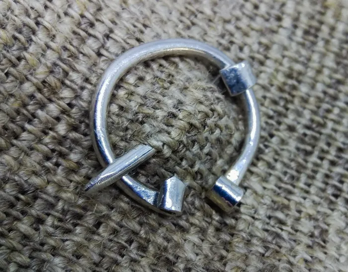 Valhallas silver Rings Small Brooch in Sterling Silver