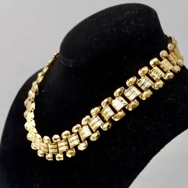 1980s Gold Plated Choker Necklace Vintage by Misty Necklaces
