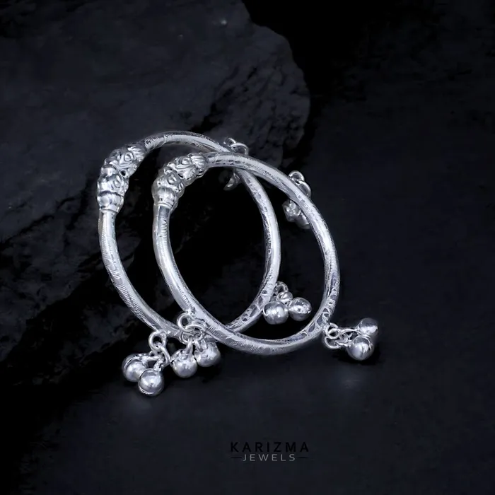 Karizma Jewels Real Silver Gorgeous Kids Bangles Bracelet Kada With Jingle Bells Pair Bracelets Karizma Jewels Real Silver Gorgeous Kids Bangles Bracelet Kada With Jingle Bells Pair Bracelets