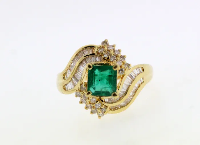 Rings FULLERS PURCHASE FROM PUBLIC ESTATE 18KY 118 CT EMERALD AND DIAMOND RING 76 CTTW Rings FULLERS PURCHASE FROM PUBLIC ESTATE 18KY 118 CT EMERALD AND DIAMOND RING 76 CTTW