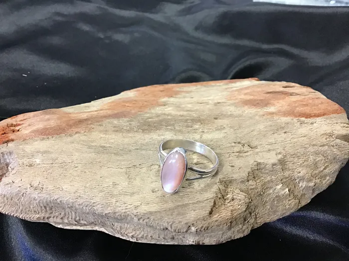 Chris Crosbys Purple Coyote Rings Pink Mussel Shell Ring Chris Crosbys Purple Coyote Rings Pink Mussel Shell Ring