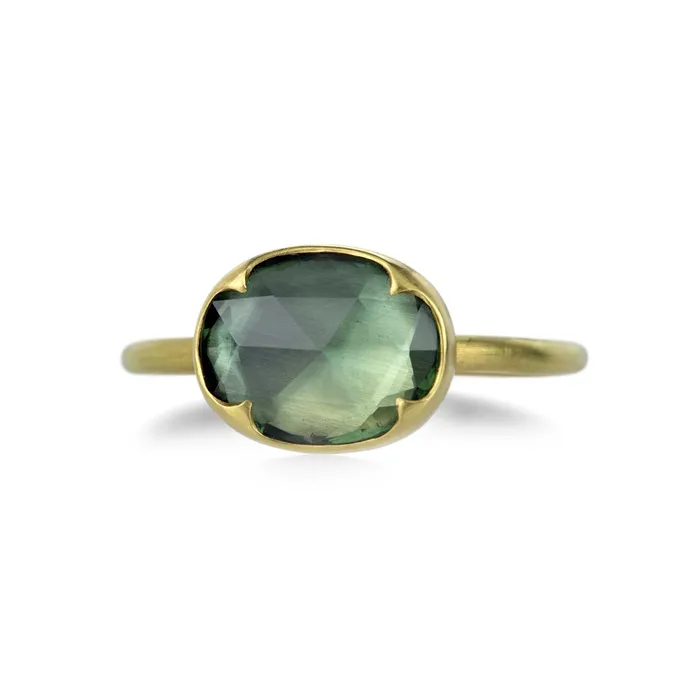Rings Gabriella Kiss Horizontal Green Sapphire Ring