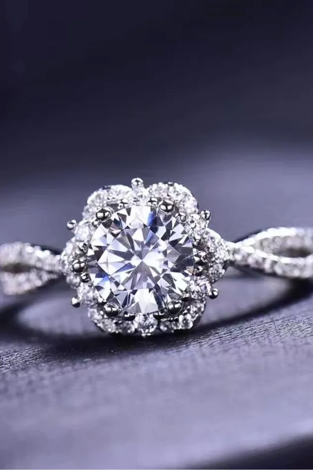 Trendsi Rings 18k PlatinumPlated Six Prong Moissanite Ring