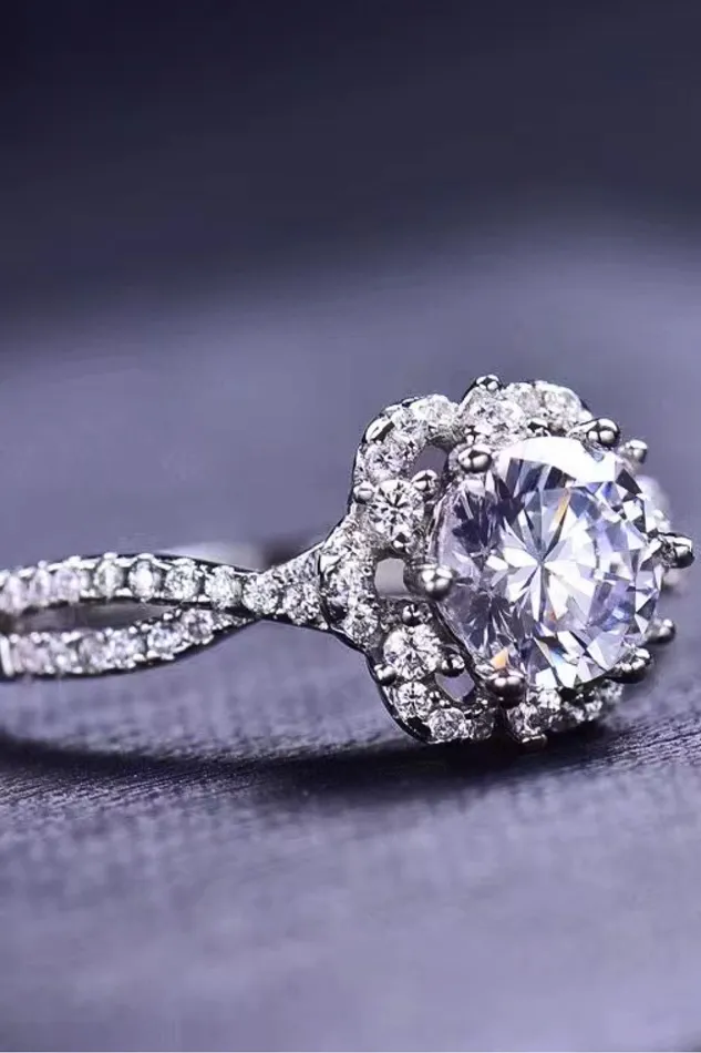 Trendsi Rings 18k PlatinumPlated Six Prong Moissanite Ring