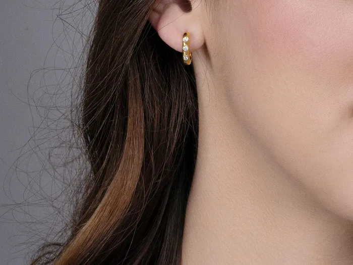 GURHAN Hoopla Gold Diamond Huggie Hoop Earrings Narrow Oval Hinged GG GOLD TRAD Earrings GURHAN Hoopla Gold Diamond Huggie Hoop Earrings Narrow Oval Hinged GG GOLD TRAD Earrings