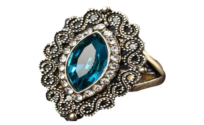 Sparkling Selection Bohemia Green Crystal Plating Ancient Gold Vintage Ring 7 Rings Sparkling Selection Bohemia Green Crystal Plating Ancient Gold Vintage Ring 7 Rings