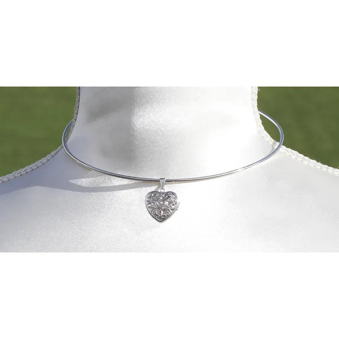 Erosmoon ELEGANT COLLAR AND LOCKET STERLING SILVER 925 AND VINTAGE STYLE FILIGREE HEART Necklaces Erosmoon ELEGANT COLLAR AND LOCKET STERLING SILVER 925 AND VINTAGE STYLE FILIGREE HEART Necklaces