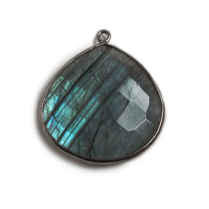 Necklaces Beadsofcambaycom 26x26mm Black Gold Bezeled Labradorite Heart Focal Bead Pendant 1 pc Necklaces Beadsofcambaycom 26x26mm Black Gold Bezeled Labradorite Heart Focal Bead Pendant 1 pc