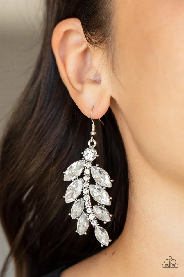 Paparazzi Accessories Earrings Ice Garden Gala White Earrings Jewelry by Bretta Paparazzi Accessories Earrings Ice Garden Gala White Earrings Jewelry by Bretta
