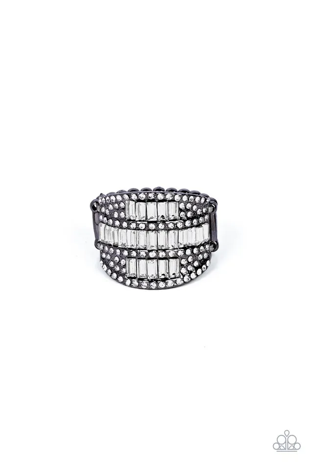 Paparazzi Accessories Rings Red Carpet Redux Black Ring Jewelry by Bretta