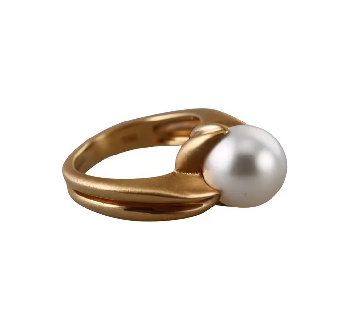 Rings Assael Angela Cummings Flower Bud South Sea Pearl Gold Ring Angela Cummings Assael