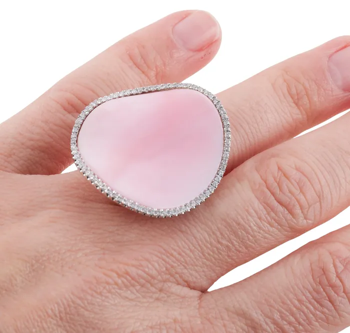 Rings Mimi Milano Mimi Milano Aurora Pink Mother of Pearl Diamond Gold Ring