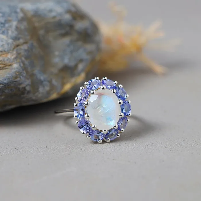640 Ct Moonstone Tanzanite Cluster Ring 10kt White Gold Jewelry YoTreasure Rings 640 Ct Moonstone Tanzanite Cluster Ring 10kt White Gold Jewelry YoTreasure Rings