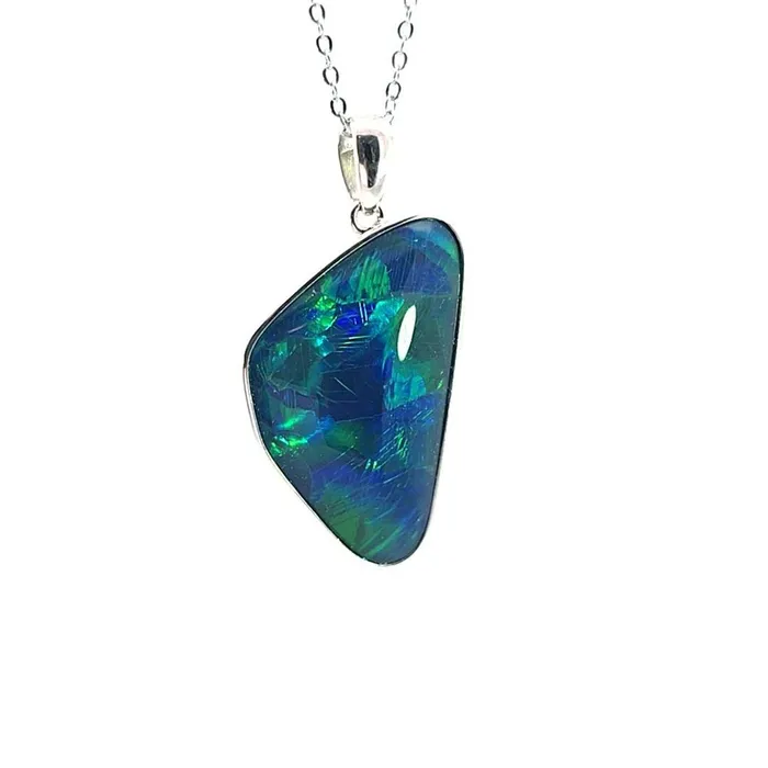Australian Opal Triplet Pendant Set in Sterling Silver Australian Opal Cutters Necklaces Australian Opal Triplet Pendant Set in Sterling Silver Australian Opal Cutters Necklaces