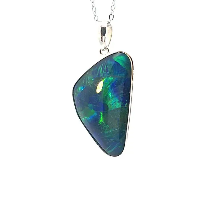 Australian Opal Triplet Pendant Set in Sterling Silver Australian Opal Cutters Necklaces Australian Opal Triplet Pendant Set in Sterling Silver Australian Opal Cutters Necklaces