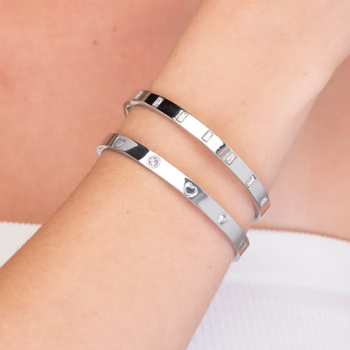 Bracelets Camile Stone Heart Zirconia Hinged Bangle Bracelet