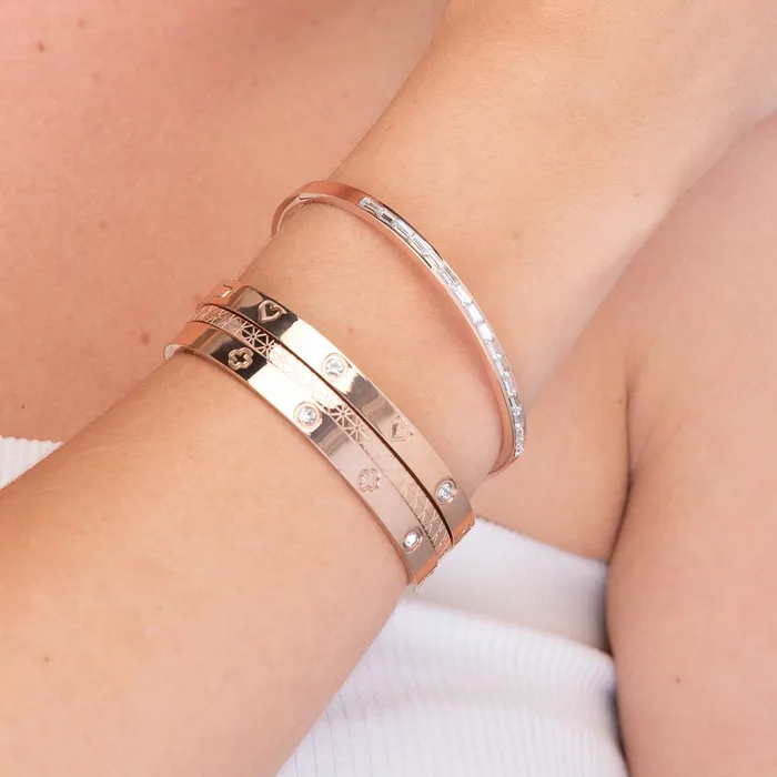 Bracelets Camile Stone Heart Zirconia Hinged Bangle Bracelet