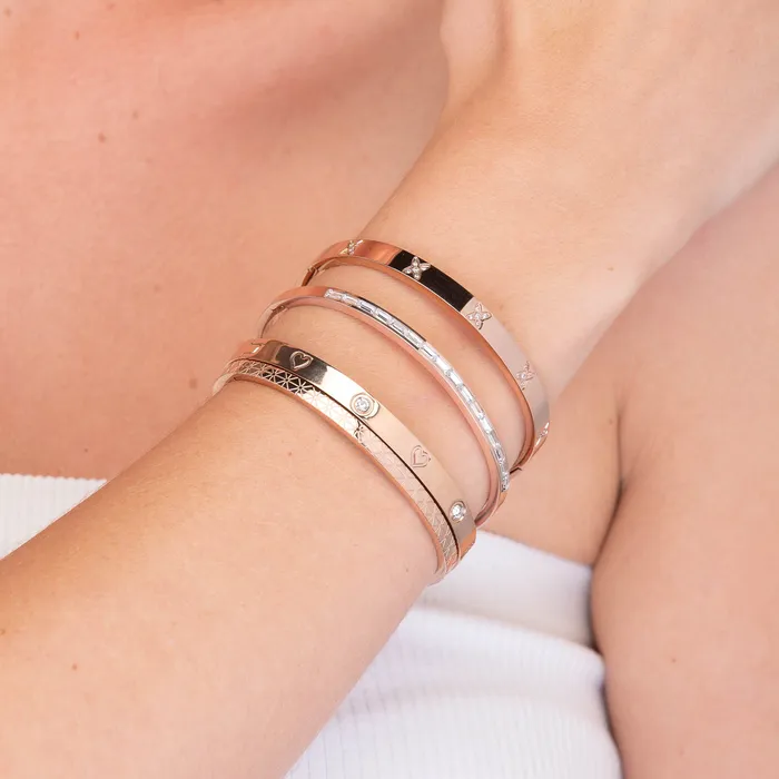 Bracelets Camile Stone Heart Zirconia Hinged Bangle Bracelet