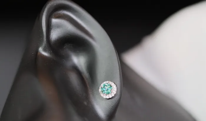 Earrings Green Moissanite Diamond Ear Studs Moissanite Diamond Ear Studs Lab Diamonds London