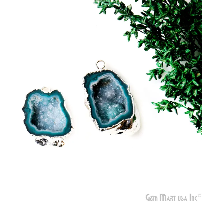 GemMartUSA Earrings Geode Druzy 23x36mm Organic Silver Electroplated Single Bail Gemstone Earring Connector 1 Pair GemMartUSA Earrings Geode Druzy 23x36mm Organic Silver Electroplated Single Bail Gemstone Earring Connector 1 Pair