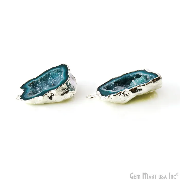 GemMartUSA Earrings Geode Druzy 23x36mm Organic Silver Electroplated Single Bail Gemstone Earring Connector 1 Pair GemMartUSA Earrings Geode Druzy 23x36mm Organic Silver Electroplated Single Bail Gemstone Earring Connector 1 Pair