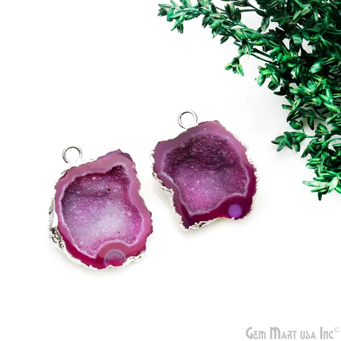 GemMartUSA Earrings Geode Druzy 25x31mm Organic Silver Electroplated Single Bail Gemstone Earring Connector 1 Pair GemMartUSA Earrings Geode Druzy 25x31mm Organic Silver Electroplated Single Bail Gemstone Earring Connector 1 Pair