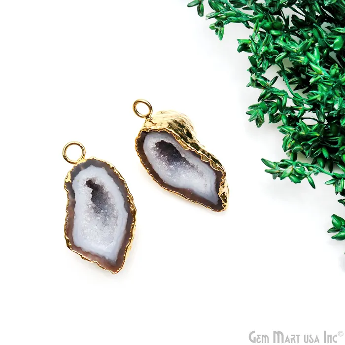 GemMartUSA Geode Druzy 31x16mm Organic Gold Electroplated Single Bail Gemstone Earring Connector 1 Pair Earrings GemMartUSA Geode Druzy 31x16mm Organic Gold Electroplated Single Bail Gemstone Earring Connector 1 Pair Earrings