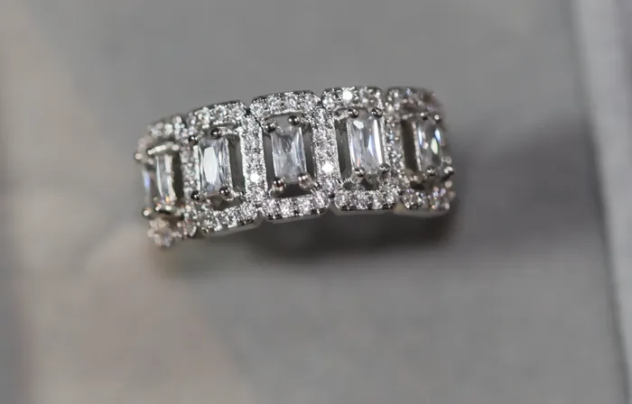 Lab Diamonds London Rings Diamond Ring Womens Engagement Ring Engagement Rings Womens Rings Promise Ring Eternity Ring Ring for Women Baguette Rings