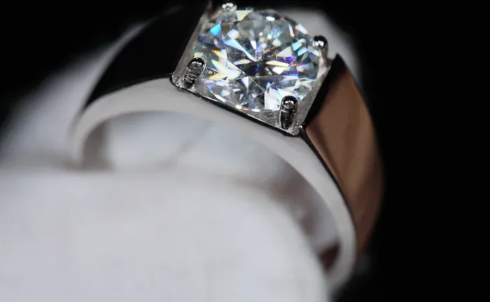 Lab Diamonds London Rings Mens Moissanite Diamond Engagement Ring Mens Moissanite Diamond Wedding Ring