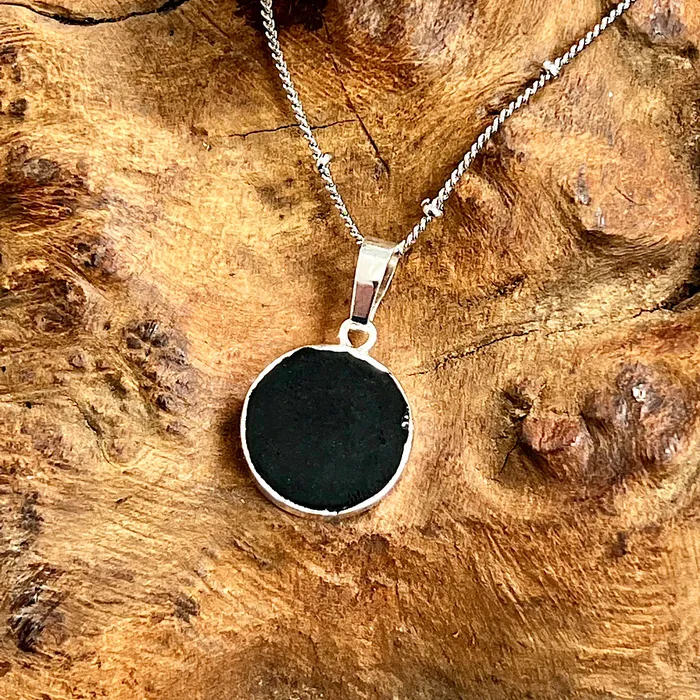 Lily Rose Jewelry Necklaces NEW STONE Obsidian Manifester Thick Circle Pendant 18 White Gold Necklace