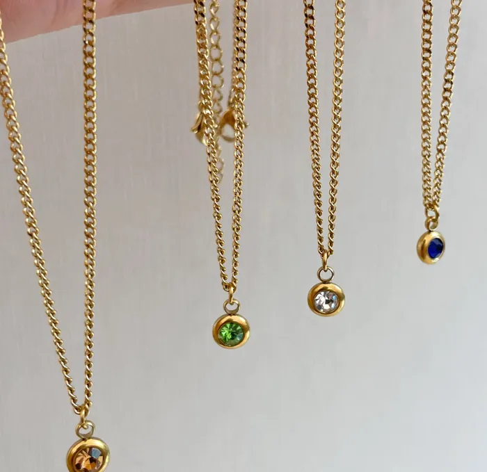 Mai Dsire Necklaces DELILAH PERIDOT BIRTHSTONE PENDANT NECKLACE AUGUST