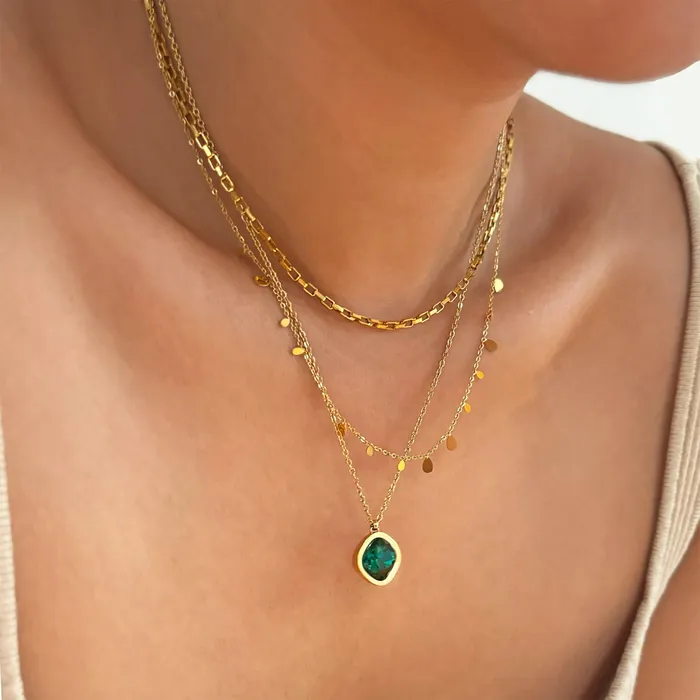 Mai Dsire Necklaces DESIREE EMERALD BIRTHSTONE PENDANT MAY