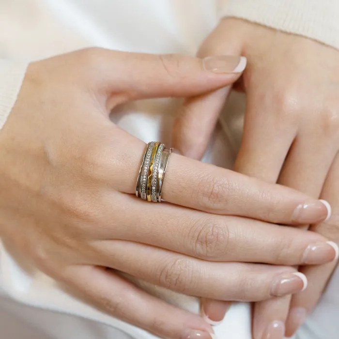 Rings Elonora Spinner Ring Ideaure Jewelry